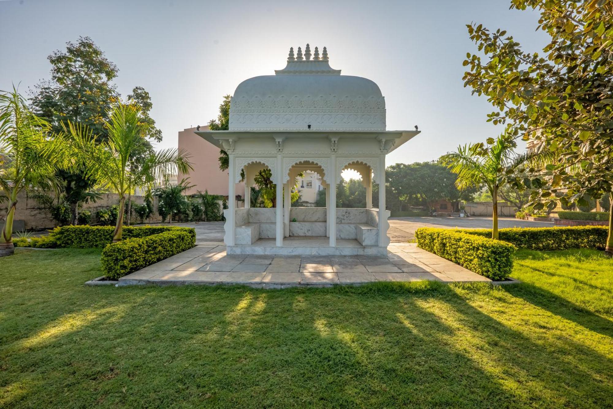 Sterling Balicha Udaipur Hotel Exterior photo