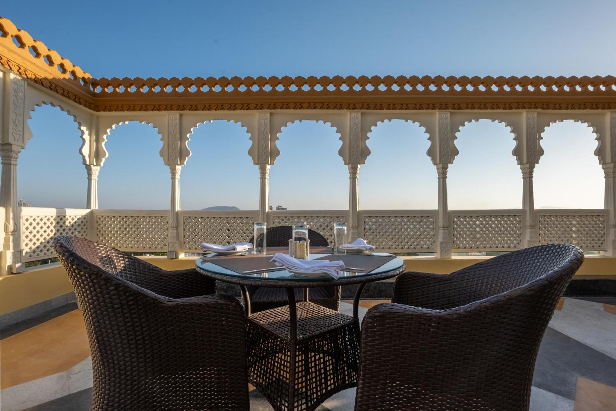 Sterling Balicha Udaipur Hotel Exterior photo